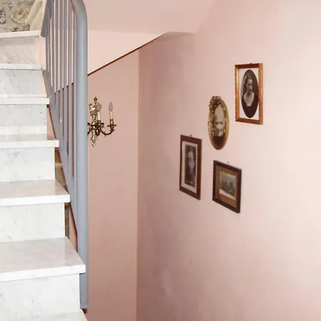 Casa 4 Canti Varese Ligure