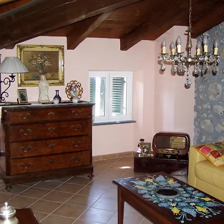 Casa 4 Canti